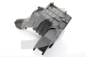 Maserati - Used Parts 196832-Q2 COMPLETE FILTER BOX