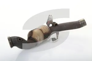 Maserati - Used Parts 670003849-Q2 CPL LH CATALYTIC CONVERTER