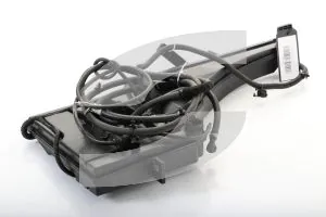 Maserati - Used Parts 670032343-Q2 WINDSCREEN WASHER TANK