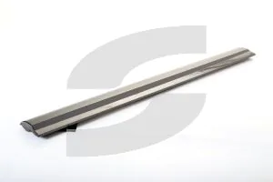 Maserati - Used Parts 670093819-Q2 LH FRONT SIDE SKIRT