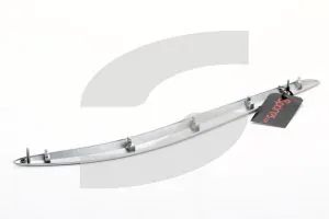 Maserati - Used Parts 68707447-Q2 COMPLETE R.H. REAR MOULDING - Alu Grey