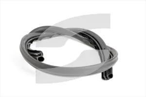 Maserati - Used Parts 80090000-Q2 DOOR LOWER GASKET
