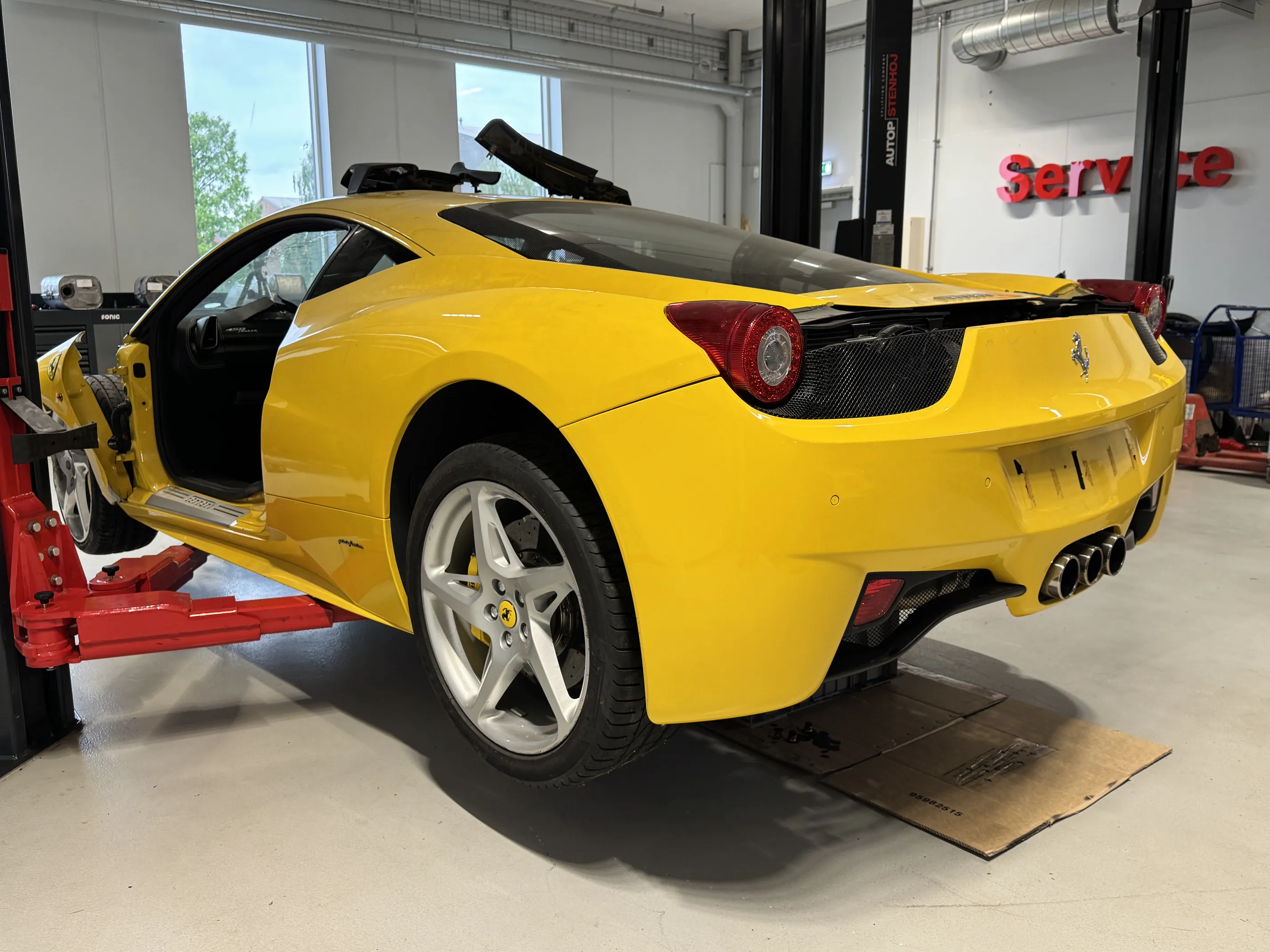 Ferrari 458 2012